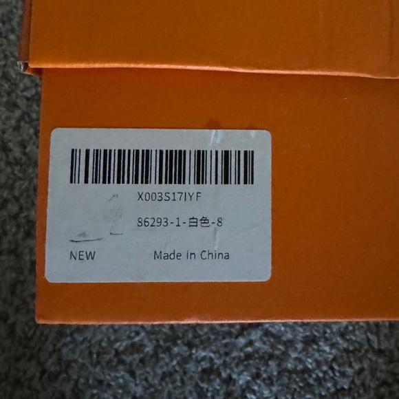 White Bow Heels - Picture 6 of 7